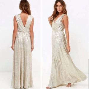 Lulu’s Metallic Champagne Maxi Dress Size L NWT